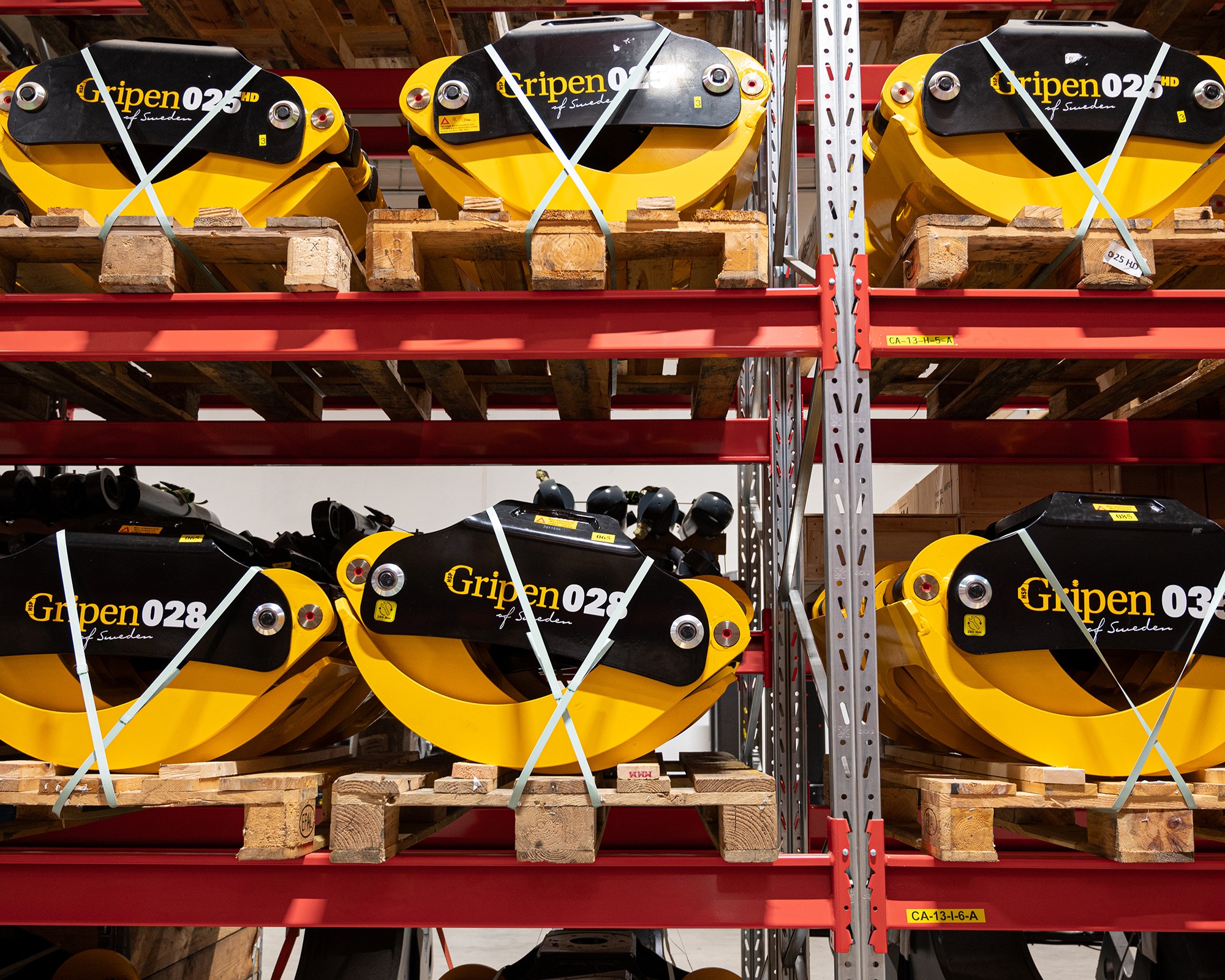 HSP-gripar på lagerhyllor